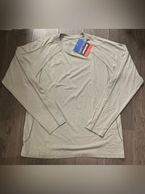 NWT Patagonia Slim Fit Longsleeve